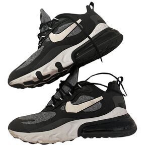 👟 Nike Air Max 270 React – Black, White & Gray (Size 8)